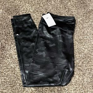 Nike Camo Mid Rise Leggings